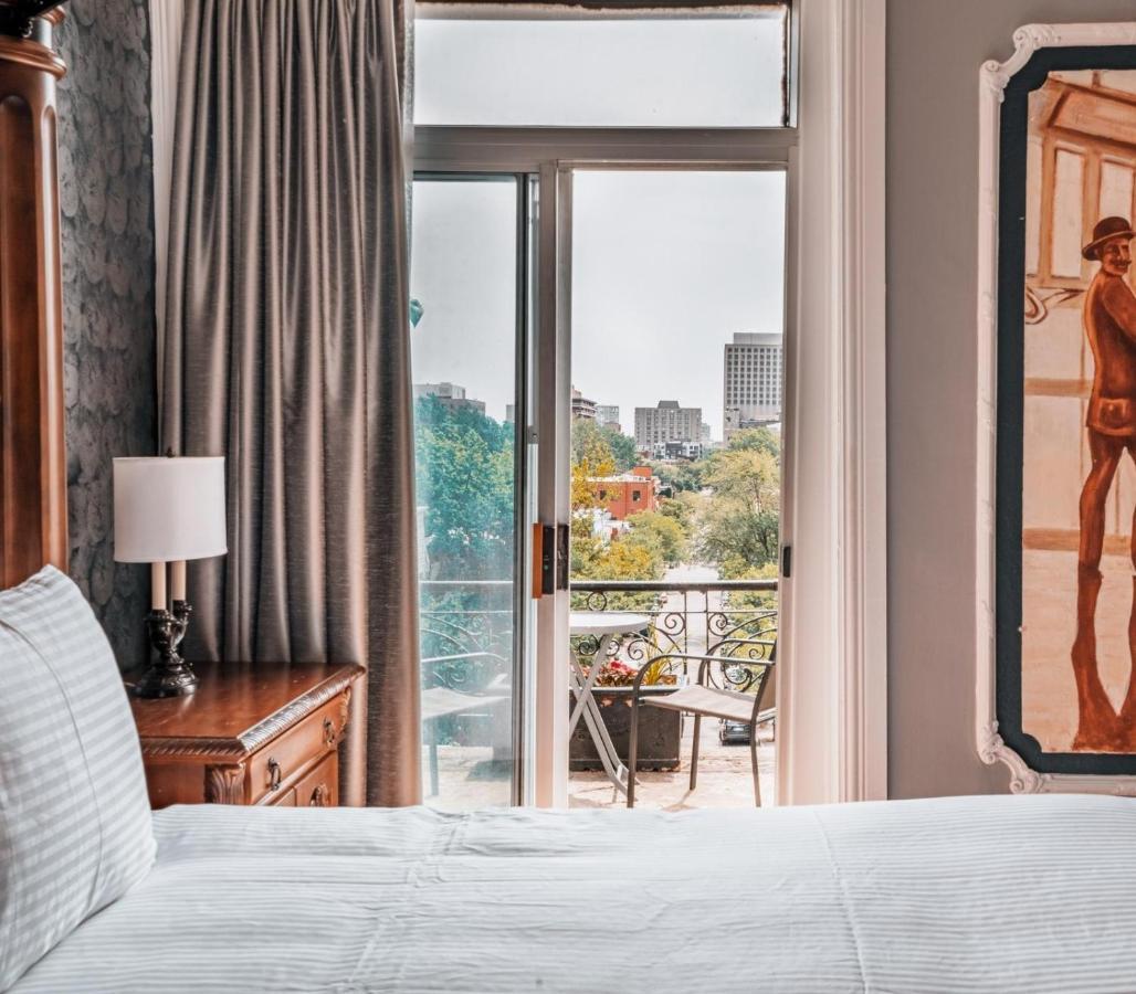 Luxury King Room